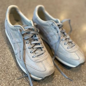 Onitsuka Tiger Unisex Tennis Shoe